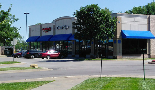 Chouteau Crossings Retail Center