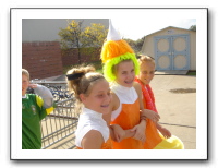 Emilie's Halloween Parade 009