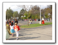 Emilie's Halloween Parade 014
