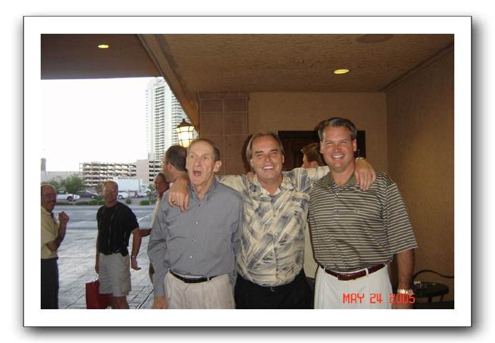 ICSC Vegas 032