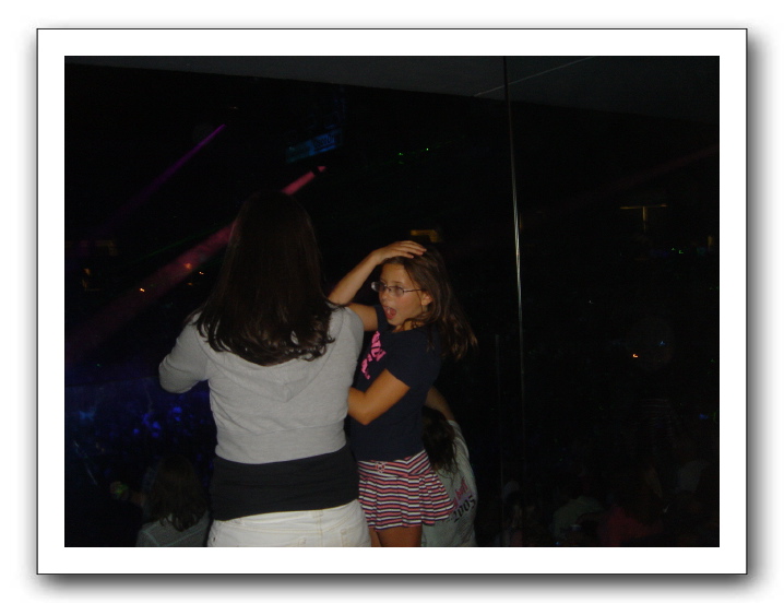 Hillary Duff Concert 026