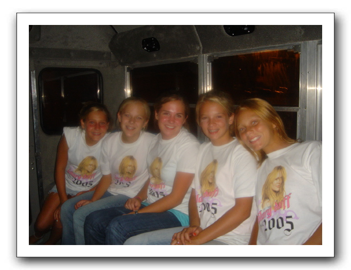 Hillary Duff Concert 032