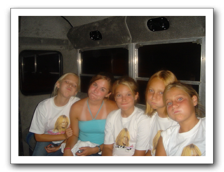 Hillary Duff Concert 040