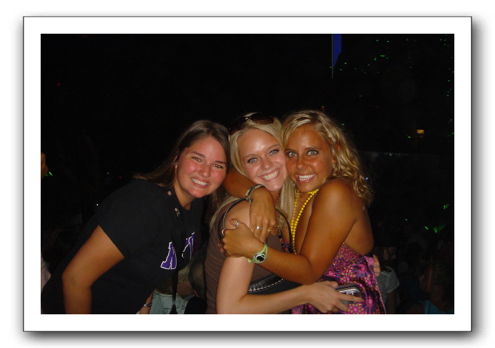 Hillary Duff Concert 009