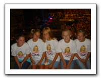 Hillary Duff Concert 002