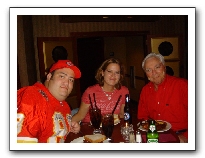 Chiefs vs Raiders 09-18-05 010