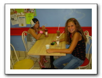 Emilie & Friends 005