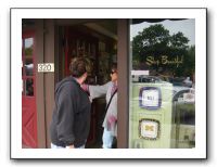 Brookside Art Fair 05-01-10 044