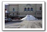 Plaza Snowstorm Aftermath - 02-02-11 036