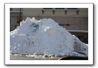 Plaza Snowstorm Aftermath - 02-02-11 039