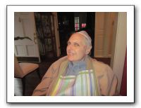 Passover with the Lewellens - 04-18-11 009