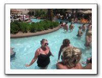 Jamie's 25th B-Day in Vegas - May 2011 043