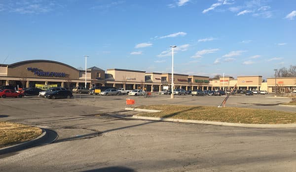 Metro Plaza Shopping Center