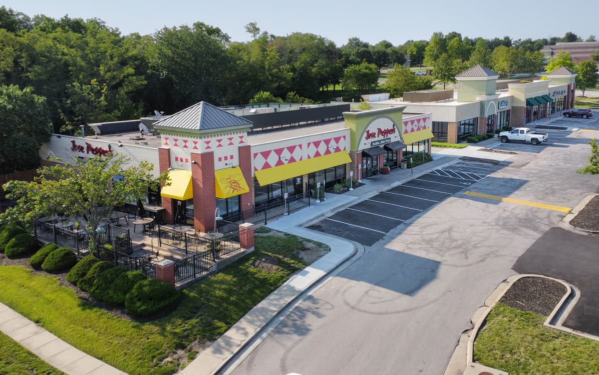 Douglas Square Shopping Center