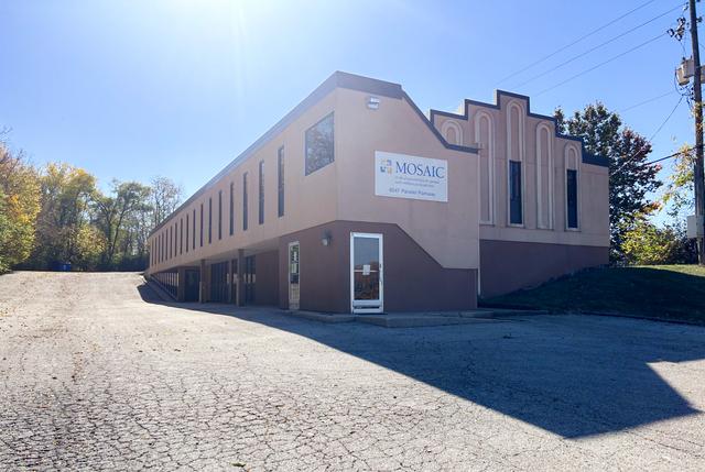 8047 Parallel Parkway