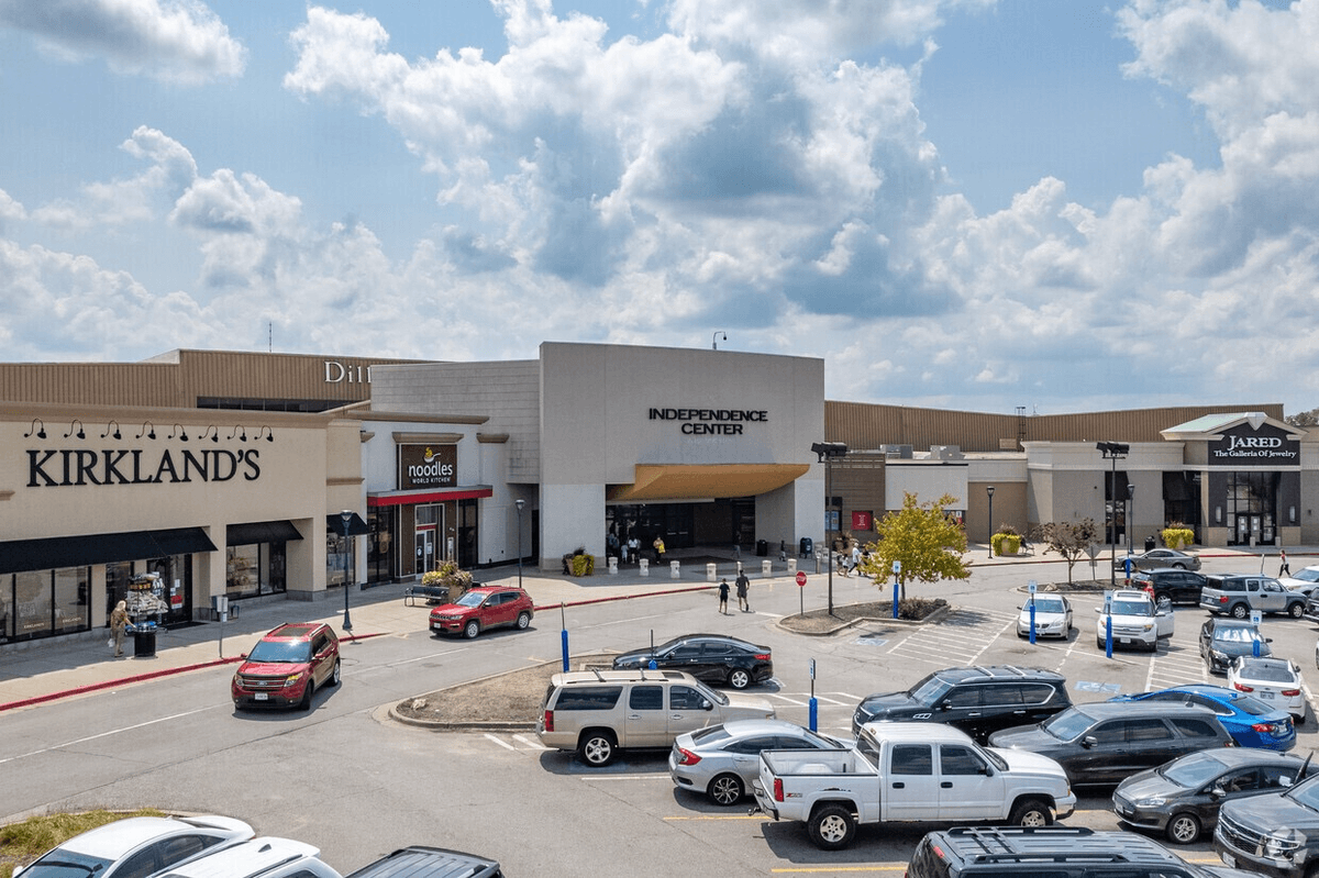 2025 - Lease Listings for Two Super-Regional Shopping Centers