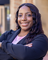 Le'anna Davis